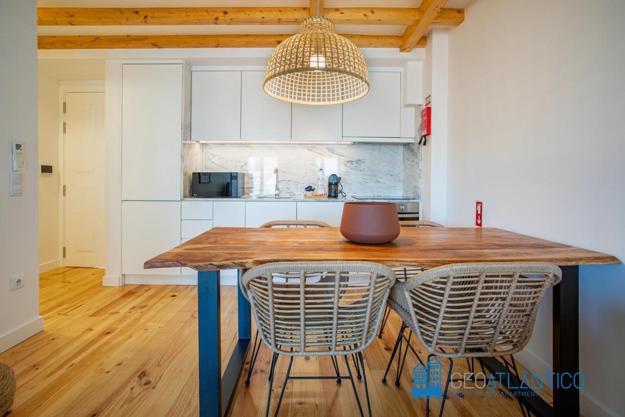 Poveiros Oak Loft - Santo Ildefonso Apartment Porto Exterior photo